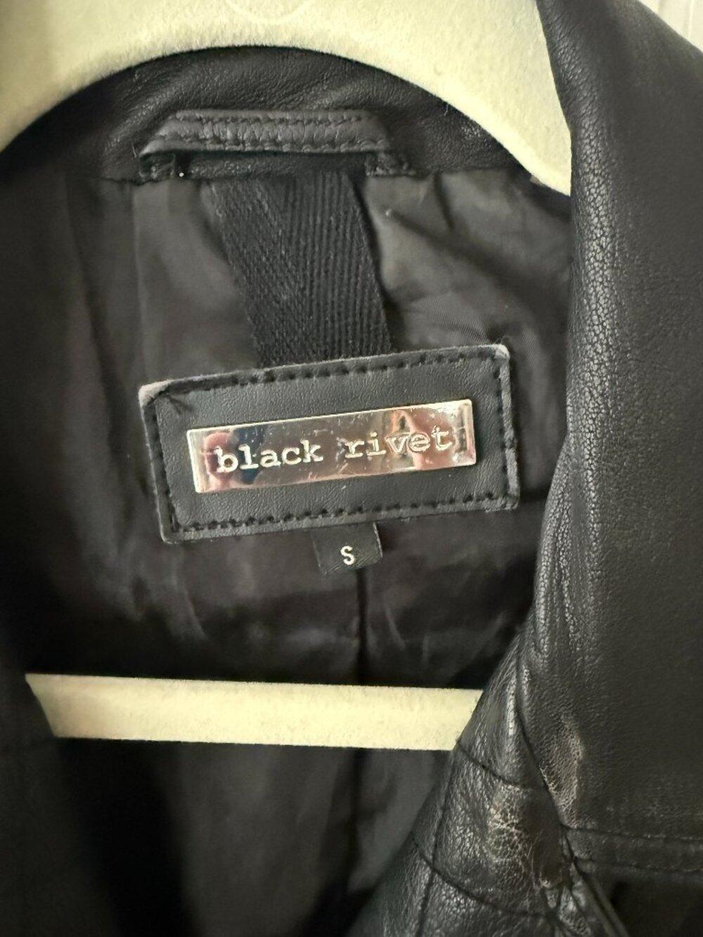 Black Rivet Quilted Black Leather Moto Jacket - Picture 3 of 4